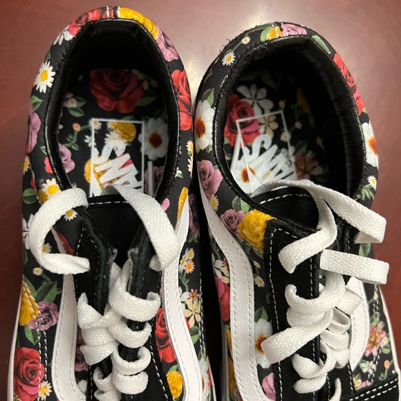 Vans “Off the wall” shoes - Picture 3 of 5